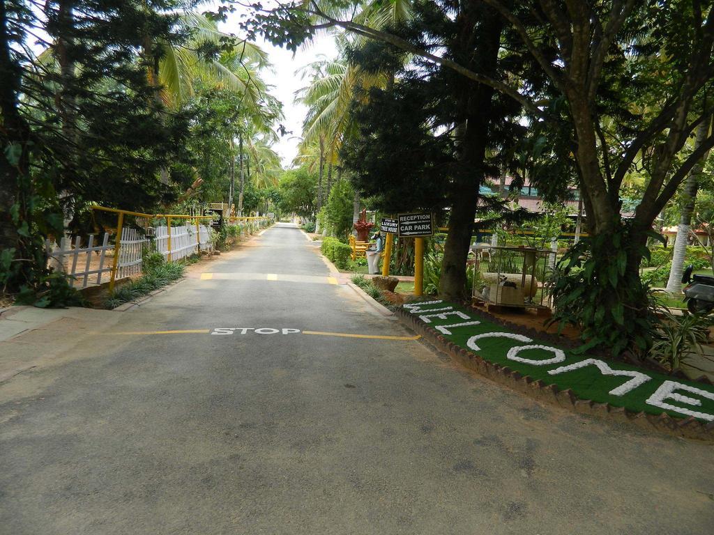 Fantasy Golf Resort Devanahalli Extérieur photo